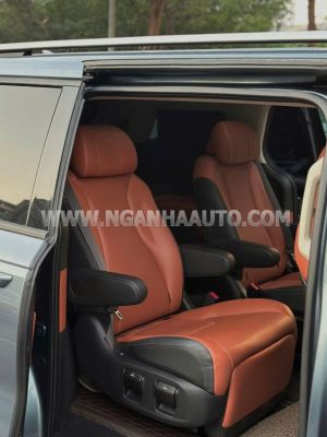 Xe Kia Carnival Signature 2.2D 2022