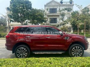 Xe Ford Everest Titanium 2.0L 4x4 AT 2018