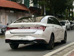 Xe Hyundai Elantra 1.6 AT Đặc biệt 2022