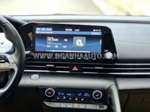 Xe Hyundai Elantra 1.6 AT Đặc biệt 2022