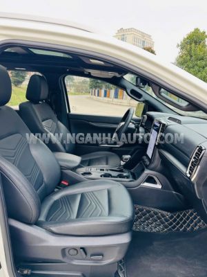 Xe Ford Everest Titanium 2.0L 4x2 AT 2023