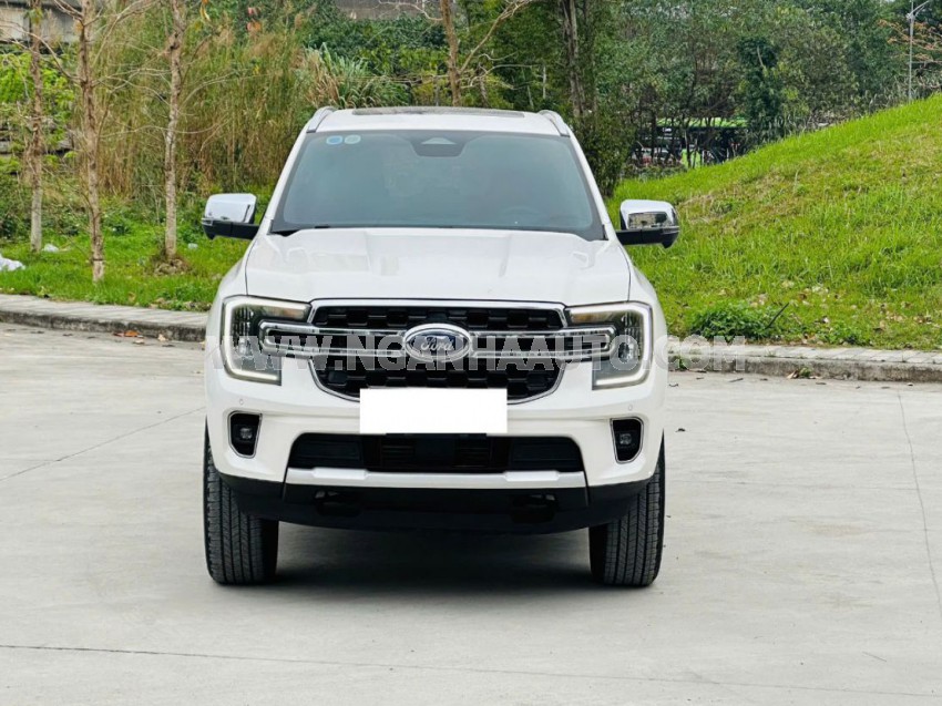 Ford Everest Titanium 2.0L 4x2 AT 2023