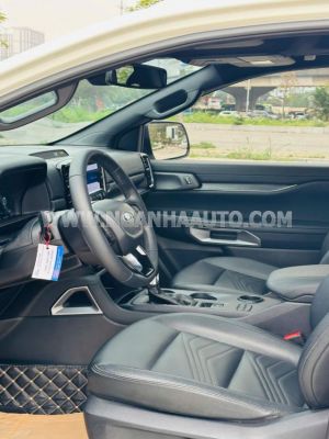 Xe Ford Everest Titanium 2.0L 4x2 AT 2023