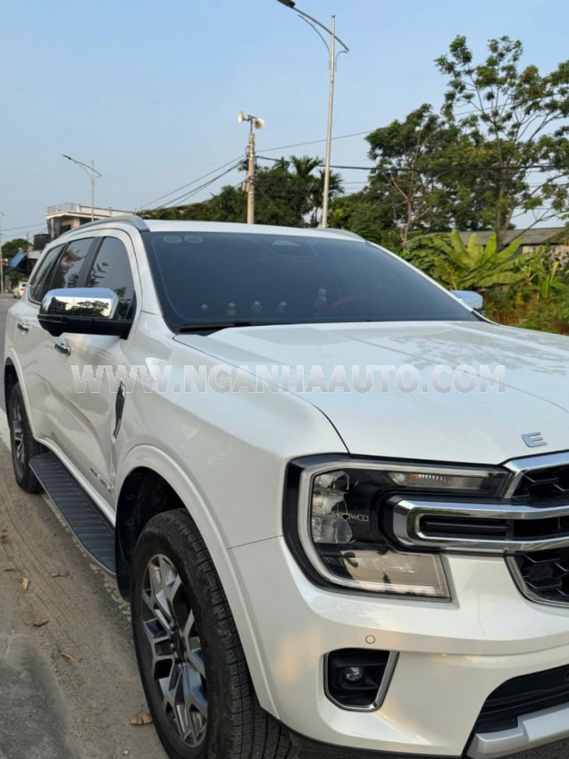 Ford Everest Titanium 2.0L 4x2 AT 2025